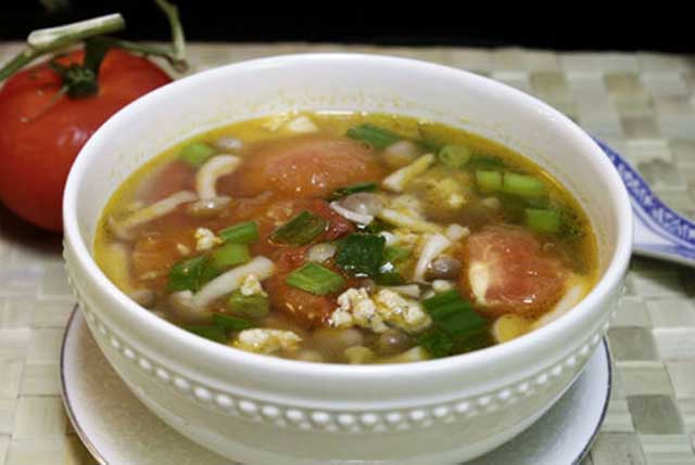 bua-toi-thanh-mat-voi-canh-chua-thit-xay-sieu-de-lam bua-toi-thanh-mat-voi-canh-chua-thit-xay-sieu-de-lam