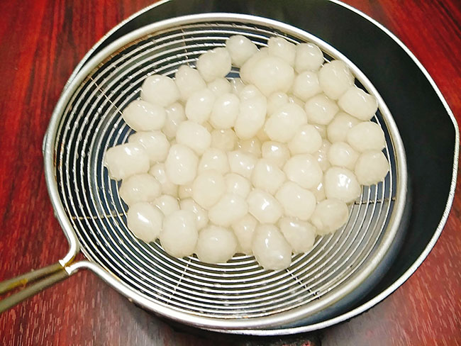 tran-chau-lam-tu-com-nguoi-dai-deo-ngon-khong-kem-ngoai-tiem tran-chau-lam-tu-com-nguoi-dai-deo-ngon-khong-kem-ngoai-tiem