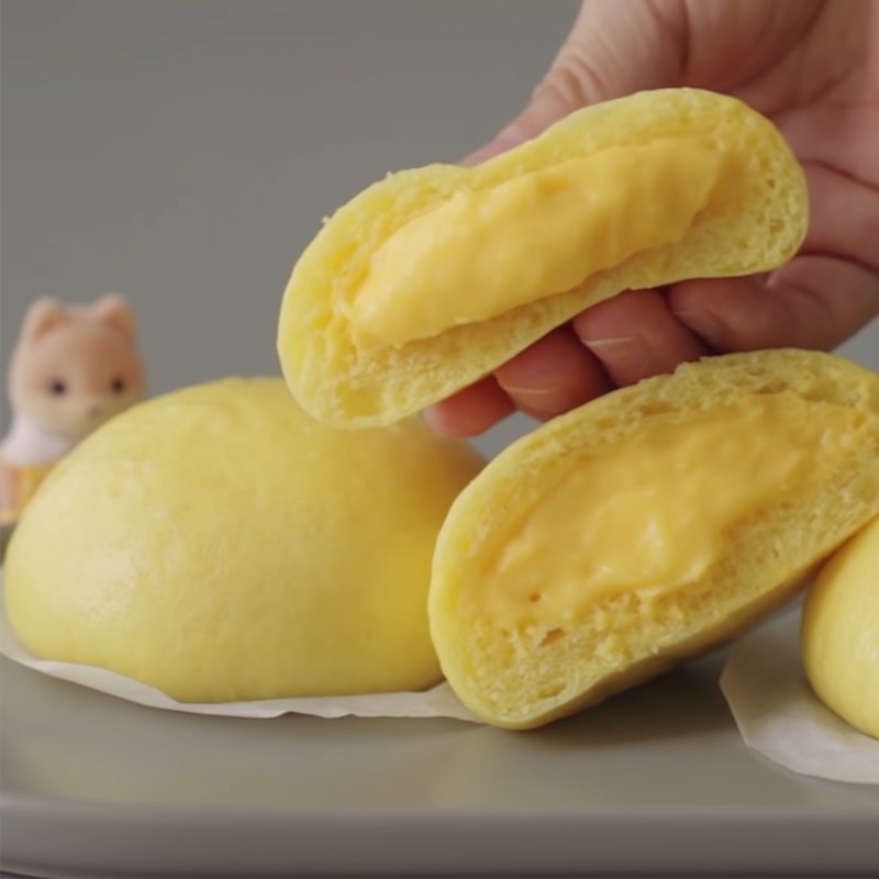thu-lam-banh-bao-nhan-custard-chuoi-mem-min-thom-beo-bang-bot-mi thu-lam-banh-bao-nhan-custard-chuoi-mem-min-thom-beo-bang-bot-mi